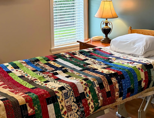 Chilliwack Hospice Society selected for annual PieceMakers Quilting Guild donation